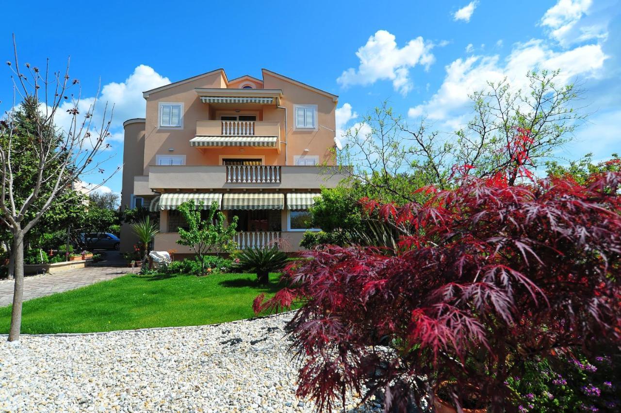 Apartmani Villa Elvira Sukošan Exterior foto