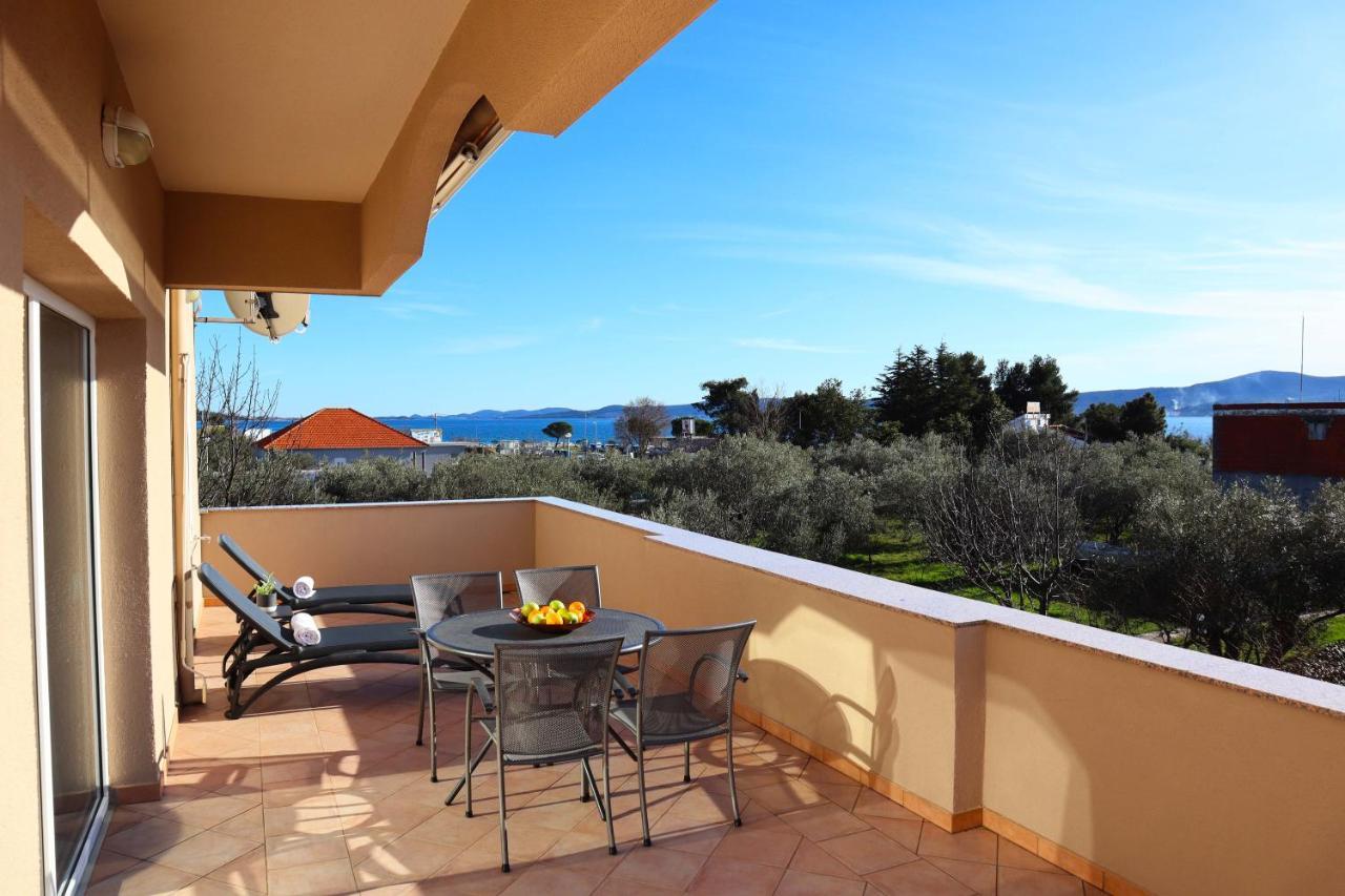 Apartmani Villa Elvira Sukošan Exterior foto