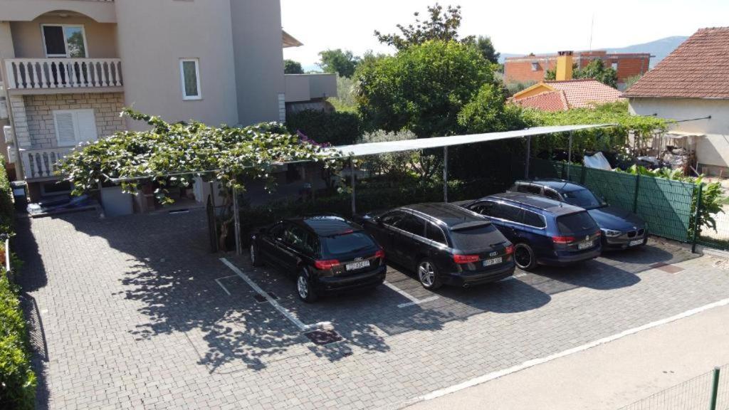 Apartmani Villa Elvira Sukošan Exterior foto